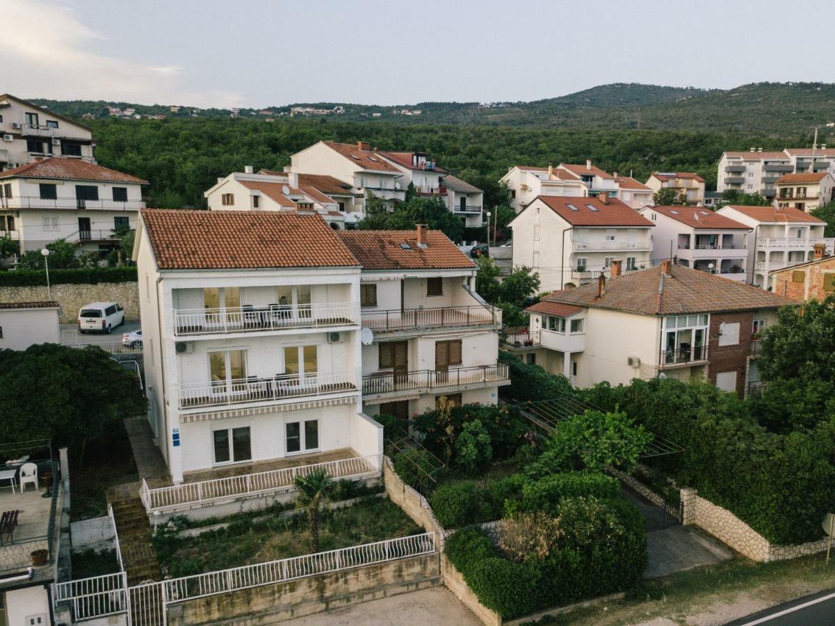 Apartmani Kristijan Crikvenica Exterior foto