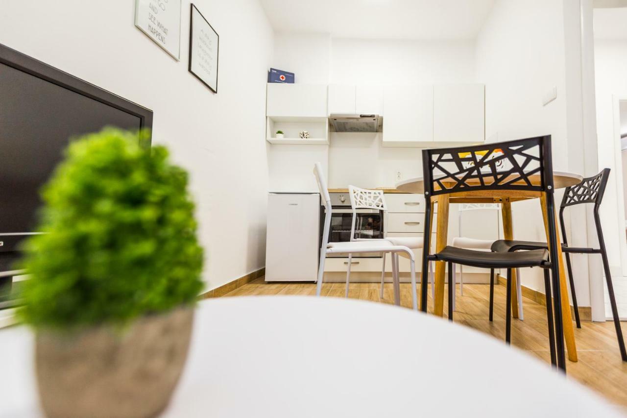 Apartmani Kristijan Crikvenica Exterior foto