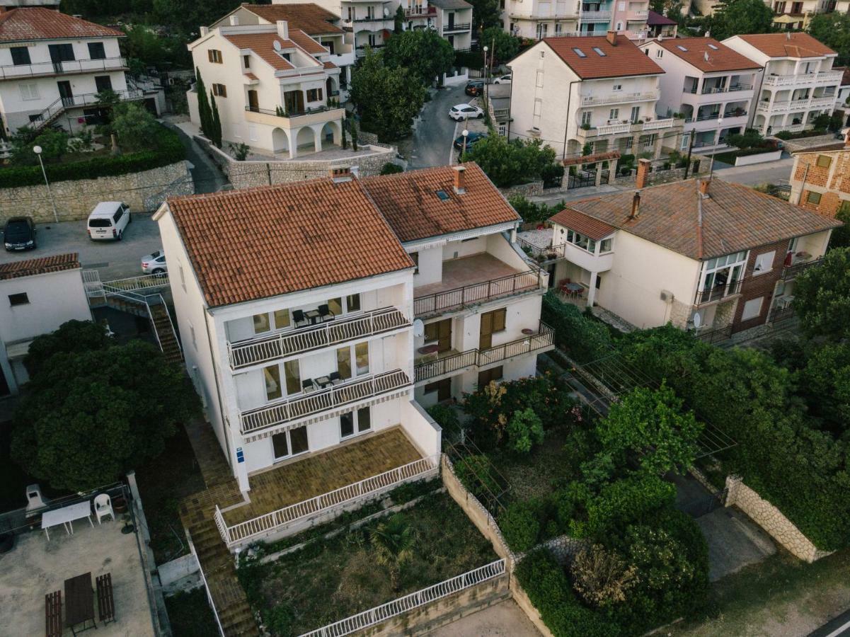 Apartmani Kristijan Crikvenica Exterior foto