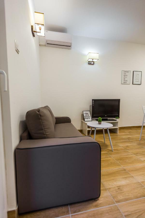Apartmani Kristijan Crikvenica Exterior foto