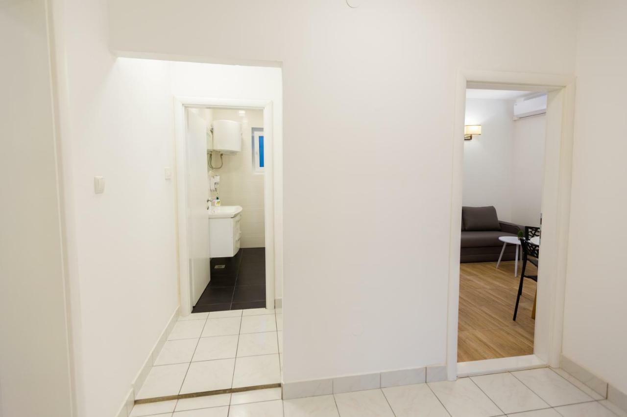 Apartmani Kristijan Crikvenica Exterior foto